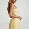 Rochie mini structurată fără bretele, cu decolteu în formă de inimă, Talina, în galben pastel Rochie mini structurată fără bretele, cu decolteu în formă de inimă, Talina, în galben pastel