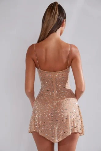 Rochie mini transparentă cu decolteu rotund și ornamente Durrani, culoare Almond Rochie mini transparentă cu decolteu rotund și ornamente Durrani, culoare Almond