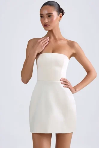 Rochie mini tulipă structurată Haisley Bandeau, culoare ivoriu Rochie mini tulipă structurată Haisley Bandeau, culoare ivoriu