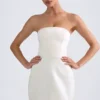 Rochie mini tulipă structurată Haisley Bandeau, culoare ivoriu Rochie mini tulipă structurată Haisley Bandeau, culoare ivoriu