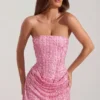 Rochie mini Ziya fără bretele, drapată, cu linie A, în roz Rochie mini Ziya fără bretele, drapată, cu linie A, în roz