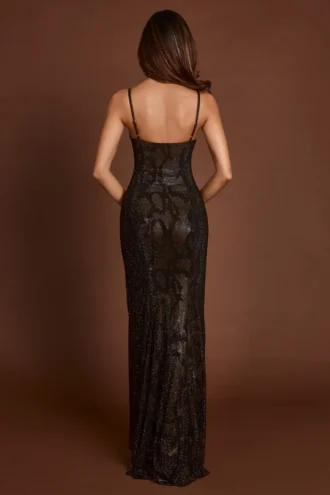 Rochie Velia cu guler tip cowl și decupaje, decorată cu paiete, în model maro șarpe Rochie Velia cu guler tip cowl și decupaje, decorată cu paiete, în model maro șarpe