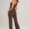 Salopetă Alouette din modal cu un singur umăr, în culoarea ciocolatiu Salopetă Alouette din modal cu un singur umăr, în culoarea ciocolatiu
