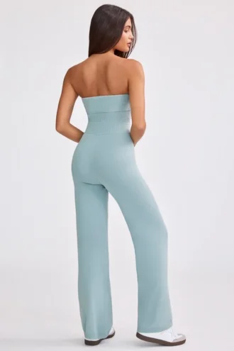 Salopetă cu bretele subțiri și croi evazat din tricot gros, culoare verde-albăstrui prăfuit Salopetă cu bretele subțiri și croi evazat din tricot gros, culoare verde-albăstrui prăfuit