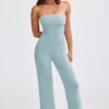 Salopetă cu bretele subțiri și croi evazat din tricot gros, culoare verde-albăstrui prăfuit Salopetă cu bretele subțiri și croi evazat din tricot gros, culoare verde-albăstrui prăfuit