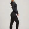 Salopetă Eulalie din jersey elastic cu detaliu fundă, în culoarea neagră Salopetă Eulalie din jersey elastic cu detaliu fundă, în culoarea neagră
