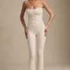 Salopetă evazată din dantelă cu detaliu fundă Arlena, culoare ivoriu Salopetă evazată din dantelă cu detaliu fundă Arlena, culoare ivoriu