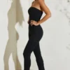 Salopetă fără bretele cu tiv evazat Jamila, negru Salopetă fără bretele cu tiv evazat Jamila, negru