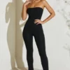 Salopetă fără bretele cu tiv evazat Jamila, negru Salopetă fără bretele cu tiv evazat Jamila, negru