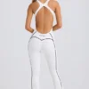 Salopetă Petite Soft Active cu spate decupat, în culoarea alb Salopetă Petite Soft Active cu spate decupat, în culoarea alb