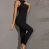 Salopetă Vida cu guler în formă de U, negru Salopetă Vida cu guler în formă de U, negru