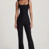 Salopeta Elanie cu guler rotund, corset și picioare evazate, în negru Salopeta Elanie cu guler rotund, corset și picioare evazate, în negru