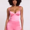 Salopeta scurta corset din satin Romera, roz