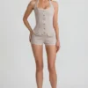 Salopeta scurta Lalita cu guler halter și nasturi, în culoarea ecru Salopeta scurta Lalita cu guler halter și nasturi, în culoarea ecru