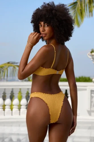 Slip de bikini hipster din țesătură șifonată, în nuanța Marigold