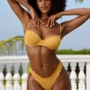 Slip de bikini hipster din țesătură șifonată, în nuanța Marigold Slip de bikini hipster din țesătură șifonată, în nuanța Marigold