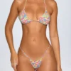 Slipuri de bikini Bosa cu șnur și broderie englezească, cu imprimeu multicolor strălucitor Slipuri de bikini Bosa cu șnur și broderie englezească, cu imprimeu multicolor strălucitor