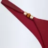 Slipuri de bikini Cheeky Bermuda cu mărgele, în culoarea cireșe închis Slipuri de bikini Cheeky Bermuda cu mărgele, în culoarea cireșe închis