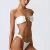 Slipuri de bikini cu bretele late și decorațiuni Sunray, în culoarea alb Slipuri de bikini cu bretele late și decorațiuni Sunray, în culoarea alb