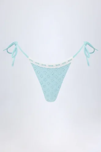 Slipuri de bikini cu șnururi laterale Vernazza din broderie englezească, albastru pudră Slipuri de bikini cu șnururi laterale Vernazza din broderie englezească, albastru pudră