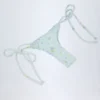 Slipuri de bikini Nieva cu legături laterale, cu imprimeu floral albastru Slipuri de bikini Nieva cu legături laterale, cu imprimeu floral albastru
