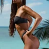 Slipuri de bikini Pacifico cu volane și decorațiuni, negru Slipuri de bikini Pacifico cu volane și decorațiuni, negru