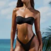 Slipuri de bikini Pacifico cu volane și decorațiuni, negru Slipuri de bikini Pacifico cu volane și decorațiuni, negru