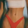 Slipuri de bikini Pacifico cu volane, în roșu aprins Slipuri de bikini Pacifico cu volane, în roșu aprins