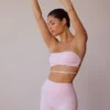 Sutien bandeau cu bretele încrucișate pe spate, în roz pal Sutien bandeau cu bretele încrucișate pe spate, în roz pal