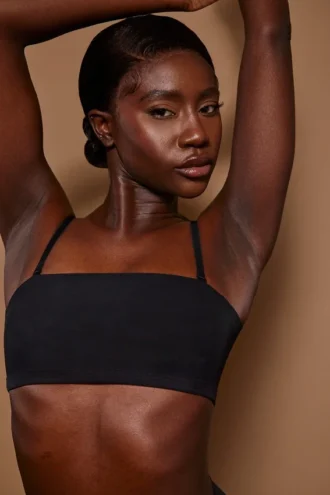 Sutien bandeau din plasă moale Intimates, negru Sutien bandeau din plasă moale Intimates, negru