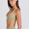 Sutien sport cu decolteu în V și spate încrucișat, culoare Matcha Sutien sport cu decolteu în V și spate încrucișat, culoare Matcha