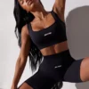 Sutien sport cu spate decupat și gât pătrat, negru Sutien sport cu spate decupat și gât pătrat, negru