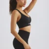Sutien sport Define Luxe cu decolteu adânc, negru Sutien sport Define Luxe cu decolteu adânc, negru