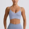 Sutien sport Define Luxe cu decolteu în V, albastru-gri Sutien sport Define Luxe cu decolteu în V, albastru-gri