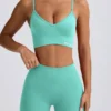 Sutien sport Define Luxe cu decolteu în V, culoare mentă Sutien sport Define Luxe cu decolteu în V, culoare mentă
