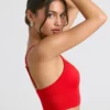 Sutien sport Define Luxe cu decolteu în V, roșu Sutien sport Define Luxe cu decolteu în V, roșu