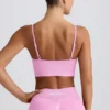 Sutien sport Define Luxe cu decolteu în V, roz bubblegum Sutien sport Define Luxe cu decolteu în V, roz bubblegum