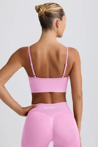 Sutien sport Define Luxe cu decolteu în V, roz bubblegum