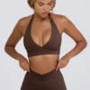 Sutien sport din jersey periat cu decolteu în V, în nuanța Pecan Marl Sutien sport din jersey periat cu decolteu în V, în nuanța Pecan Marl