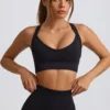 Sutien sport fără cusături Super Sculpt cu bretele încrucișate pe spate, negru Sutien sport fără cusături Super Sculpt cu bretele încrucișate pe spate, negru