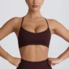 Sutien sport fără cusături Super Sculpt cu spate încrucișat, culoare ciocolată Sutien sport fără cusături Super Sculpt cu spate încrucișat, culoare ciocolată