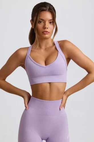 Sutien sport fără cusături Super Sculpt cu spate încrucișat, în culoarea liliac deschis