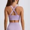 Sutien sport fără cusături Super Sculpt cu spate încrucișat, în culoarea liliac deschis Sutien sport fără cusături Super Sculpt cu spate încrucișat, în culoarea liliac deschis