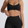 Sutien sport fără cusături Super Sculpt cu spate încrucișat, negru Sutien sport fără cusături Super Sculpt cu spate încrucișat, negru
