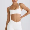 Sutien sport Soft Active cu bordură contrastantă, alb