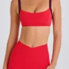 Sutien sport Soft Active cu bordură contrastantă, în culoarea roșu căpșună Sutien sport Soft Active cu bordură contrastantă, în culoarea roșu căpșună