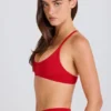 Sutien sport Soft Active cu bretele încrucișate la spate, în culoarea roșu căpșună Sutien sport Soft Active cu bretele încrucișate la spate, în culoarea roșu căpșună