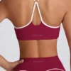 Sutien sport Soft Active cu decolteu în formă de inimă, culoare burgund Sutien sport Soft Active cu decolteu în formă de inimă, culoare burgund
