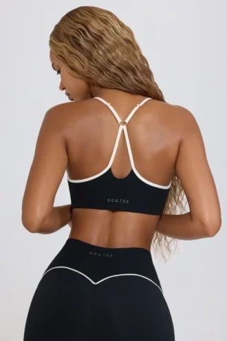 Sutien sport Soft Active cu decolteu în formă de inimă, negru