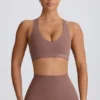 Sutien sport Soft Active cu decolteu în V, culoare Mocha